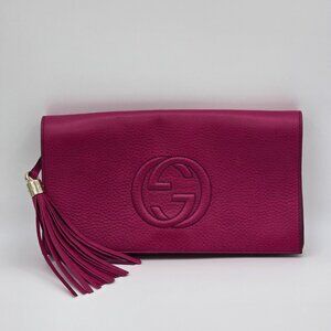 Gucci Fuchsia Calfskin Medium Soho Clutch